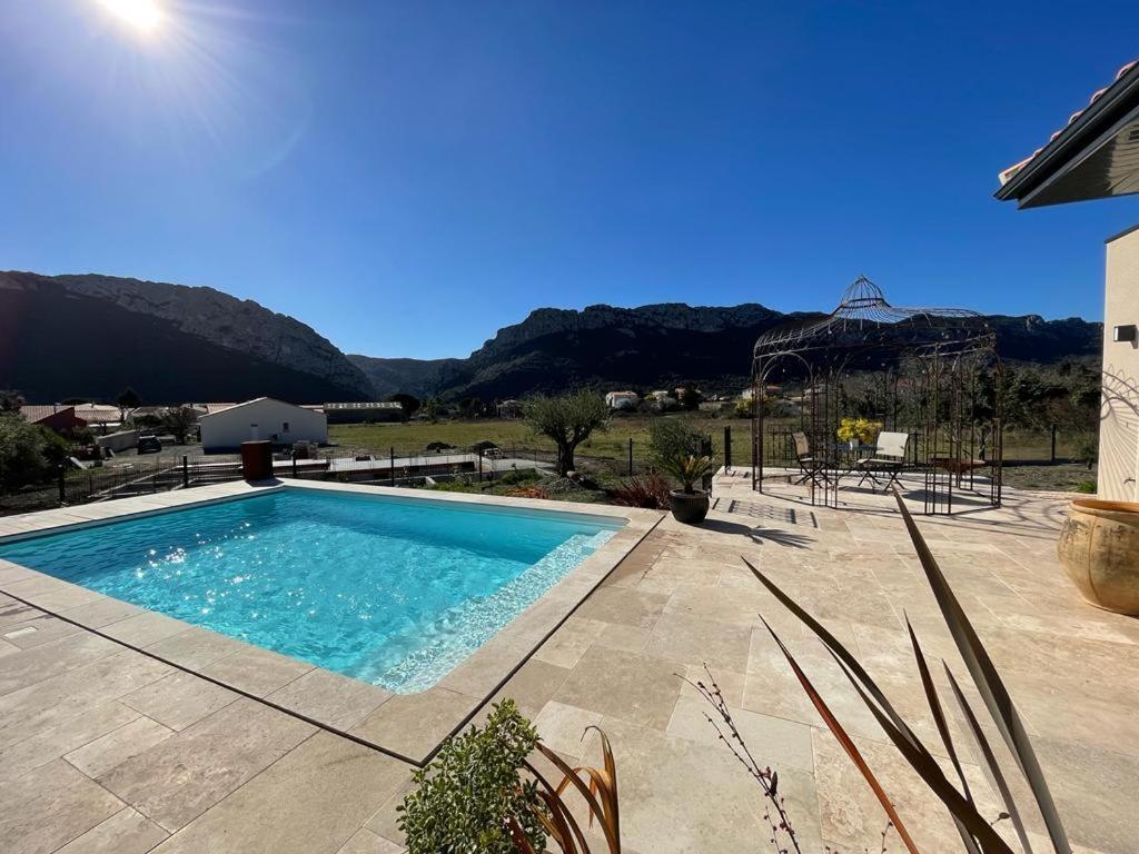 مبيت وإفطار سانت-باول-ديه-فينويليت Domaine Mas Terra المظهر الخارجي الصورة